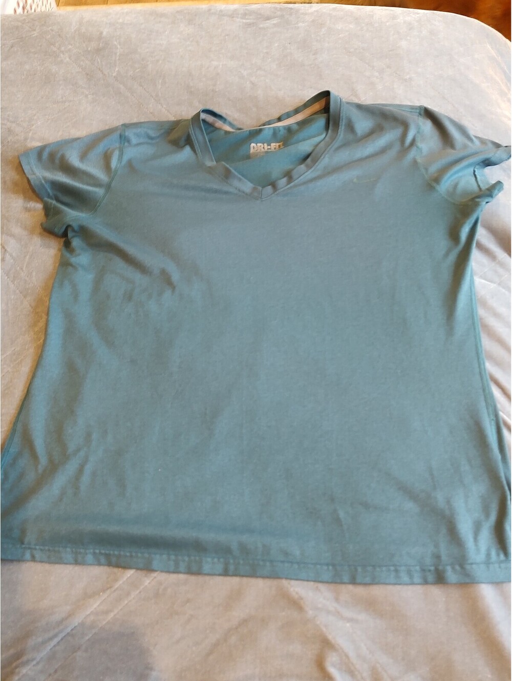 Nike Dri-FIT Regular Fit Blue V-Neck T-Shirt XL